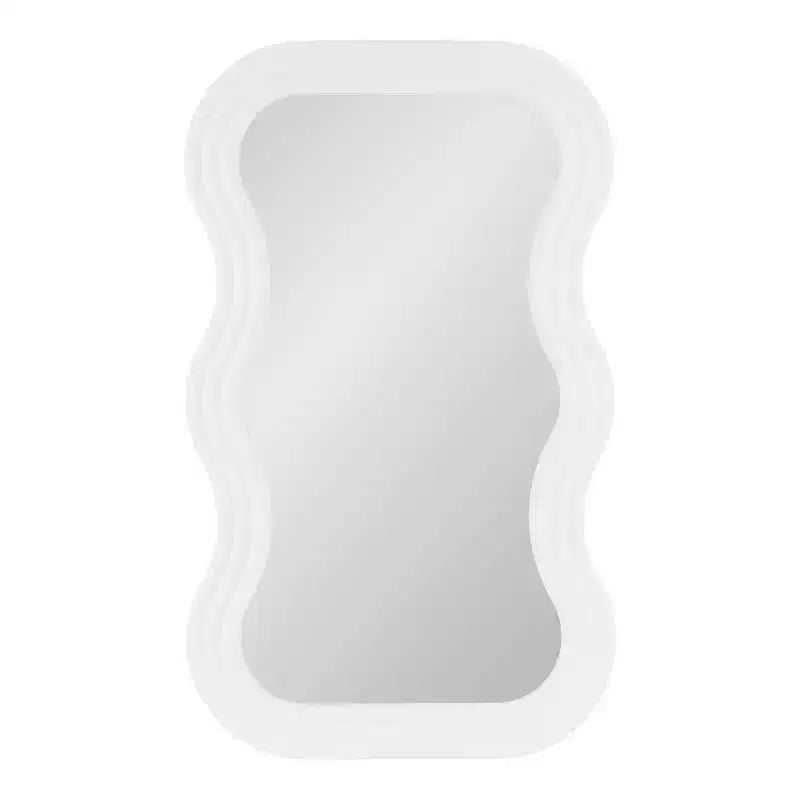 Kate & Laurel All Things Decor Specchio da parete ondulato Fripp 24"x40" in legno bianco